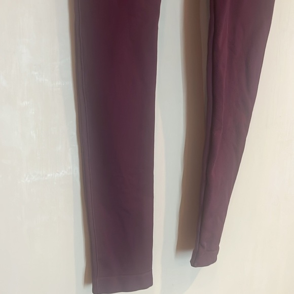 Shapermint leggings in deep magenta size S P in preowned condition - Picture 3 of 8
